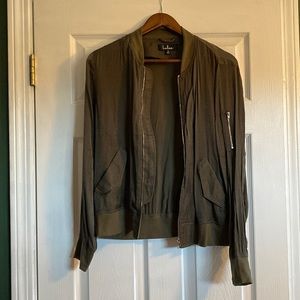 Army green light bomber jacket from lulus. Worn once. Size small.